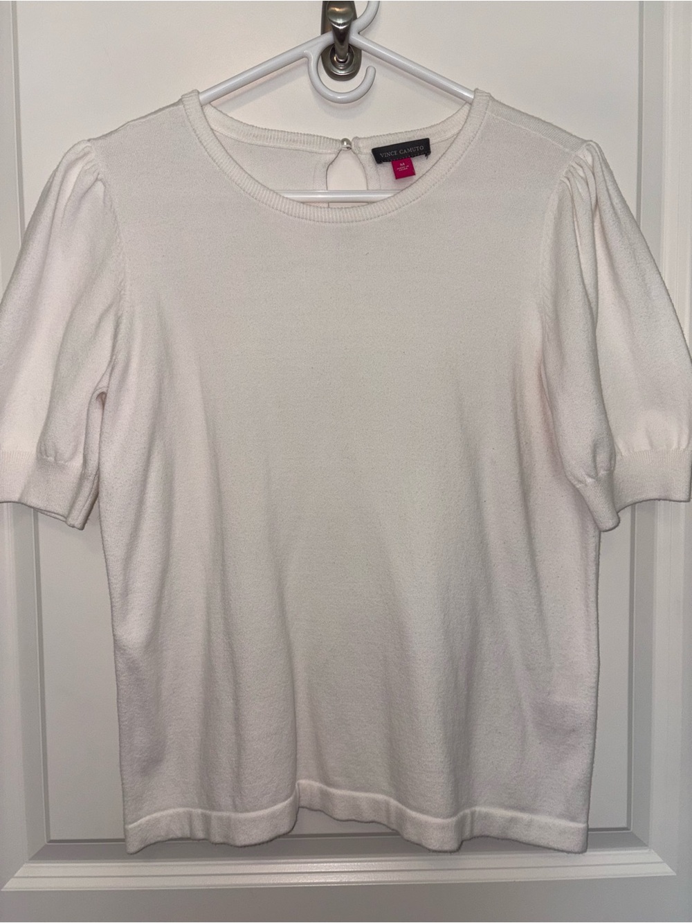 Vince Camuto White Short Sleeve Knit Top with Puff Sleeves